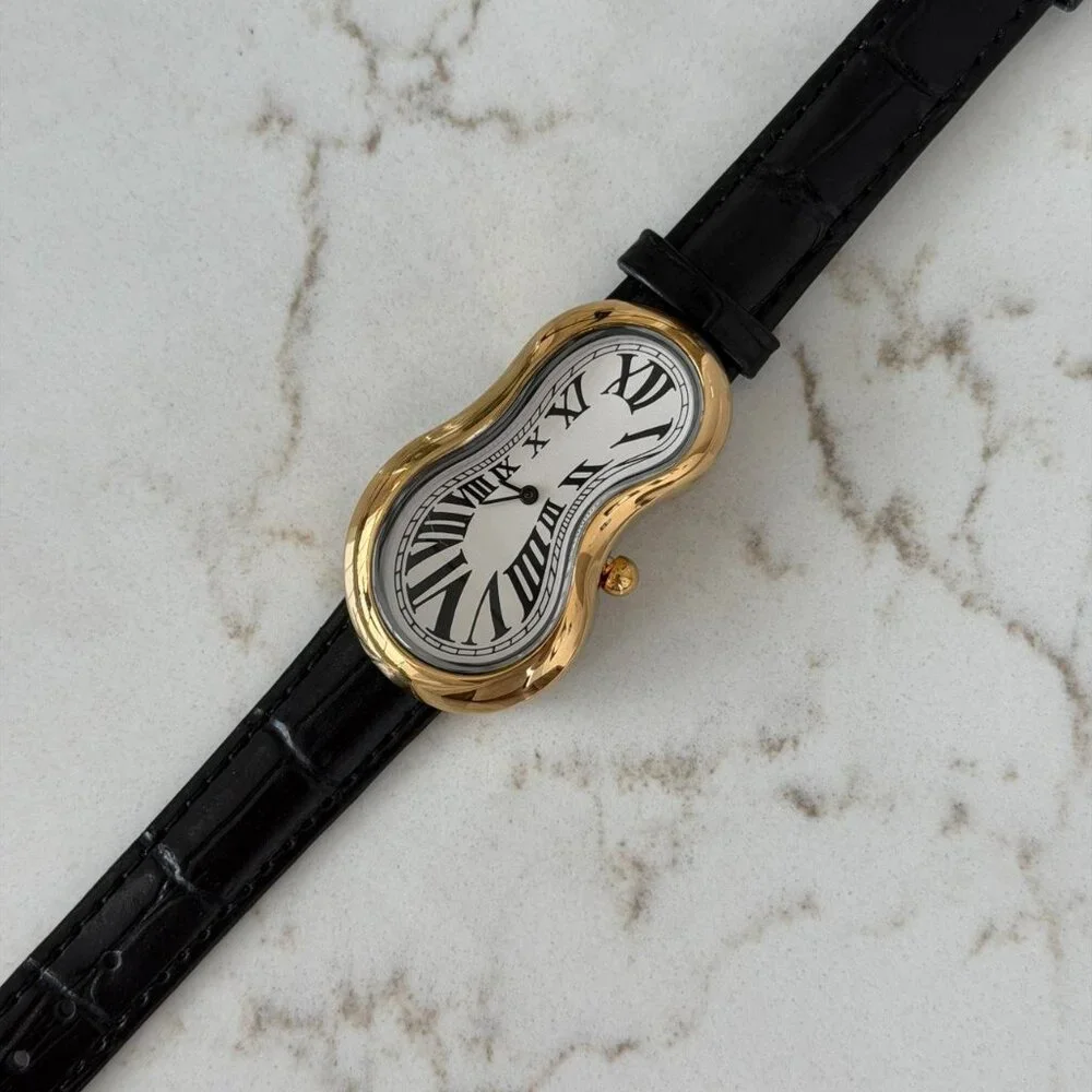 Sku0512 Retro Gold White dial Women Watch Bracelet Stainless steel +gift bag